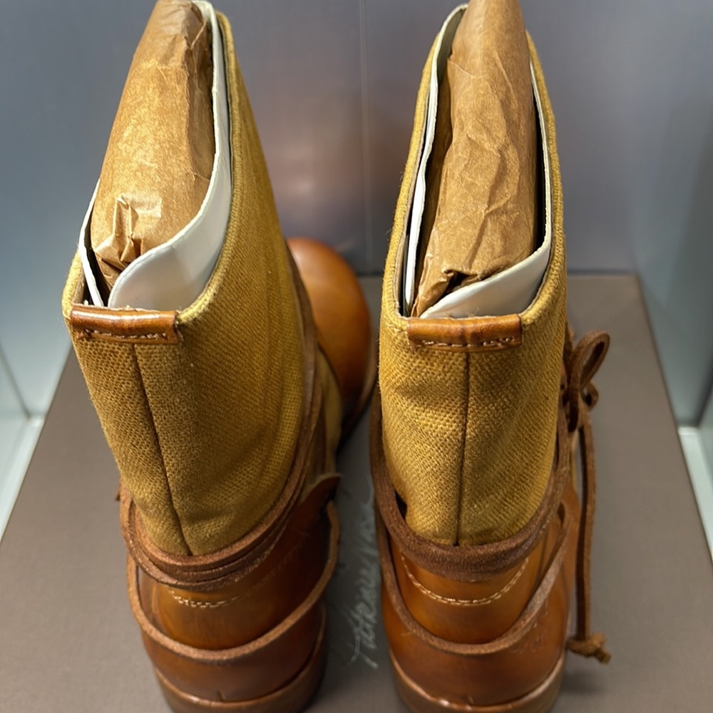 BNIB Patricia Nash Sabbia Boots with Leather strings Tan Leather 6 - Picture 7 of 10